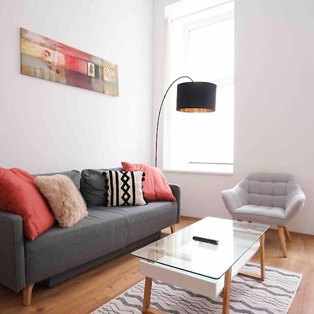 Modern Living In City Center - Fully Equipped Wien Eksteriør billede
